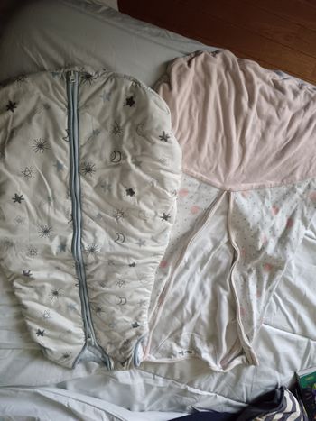 Lot de 2 gigoteuse