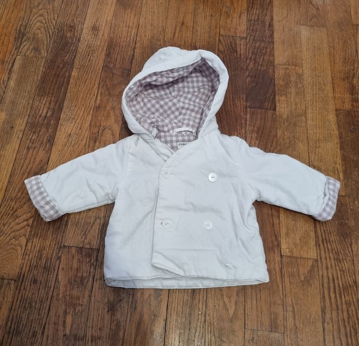 veste cyrillus mi-saison blanche avec revers vichy taille 3 mois