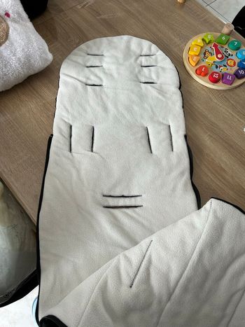 Chancelière pour poussette 