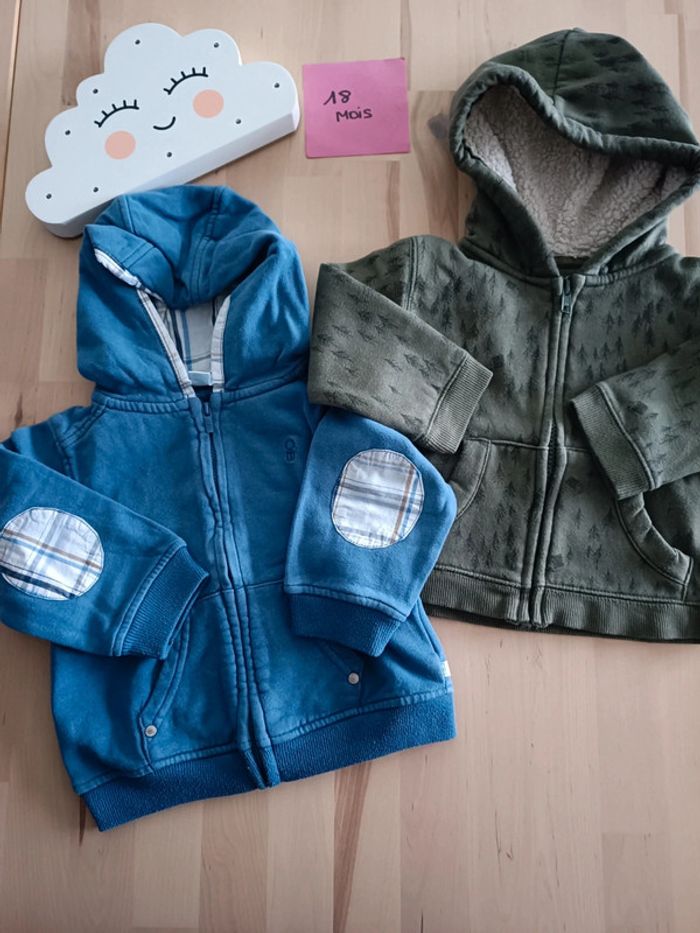Lot de 2 gilets 18 mois Boutchou et Obaibi