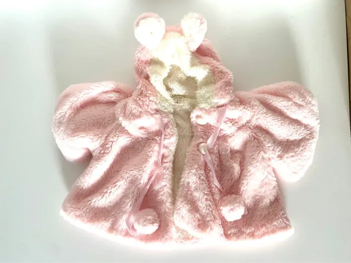 Cape poncho à capuche hiver bébé taille 3-6 mois NEUF - photo numéro 5