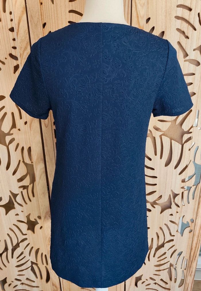 Mini-robe bleu marine à motif floral en relief Taille S Atmosphère - photo numéro 6