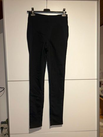 Jean slim noir H&M – taille 36 – neuf avec étiquette