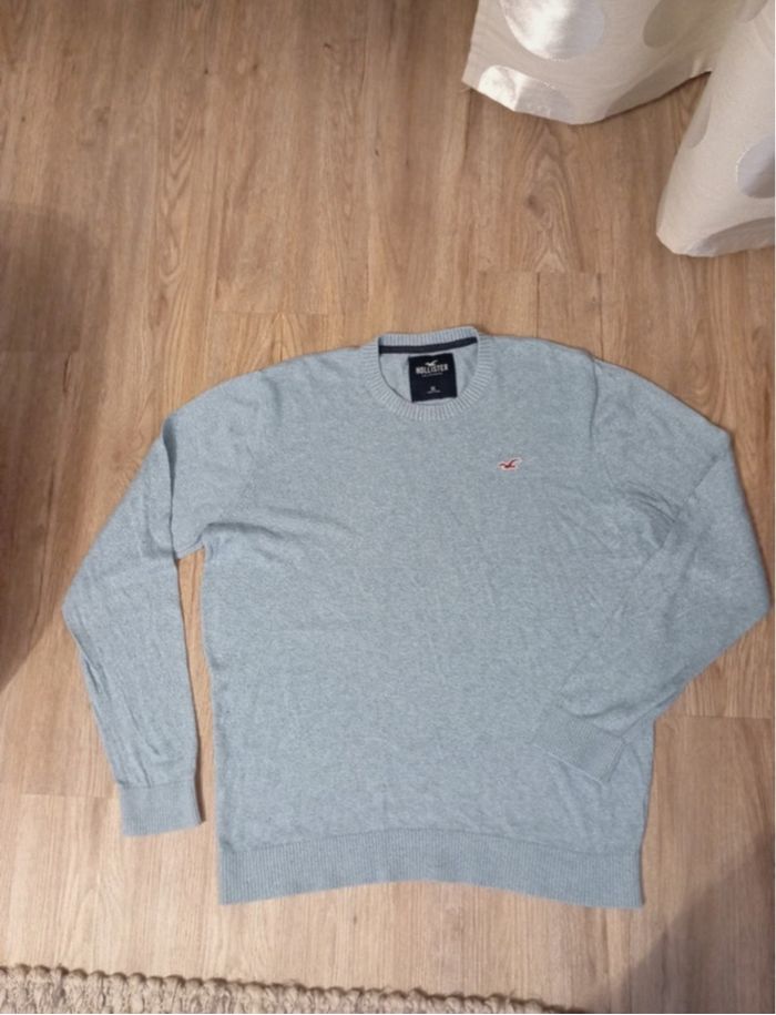 Pull HOLLISTER - photo numéro 3
