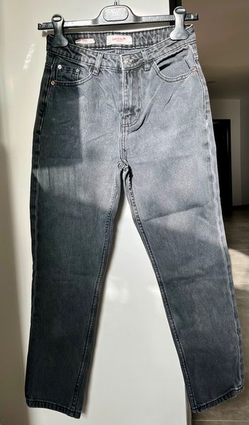 Jean Mom