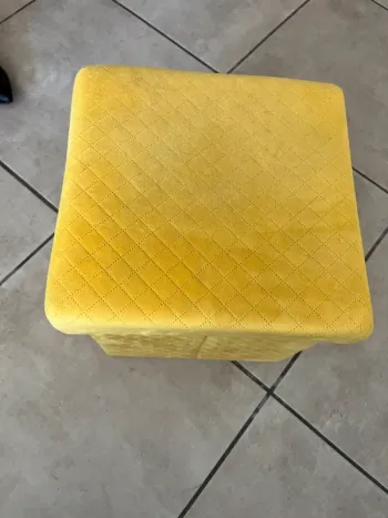 Urgent pouf pliable rangement