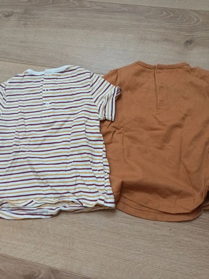 Lot t-shirt 12 mois - photo numéro 4