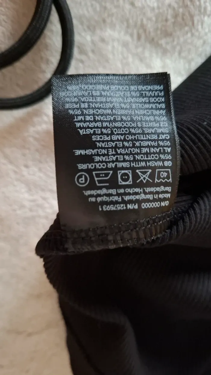 Lot deux débardeurs H&M - photo numéro 4