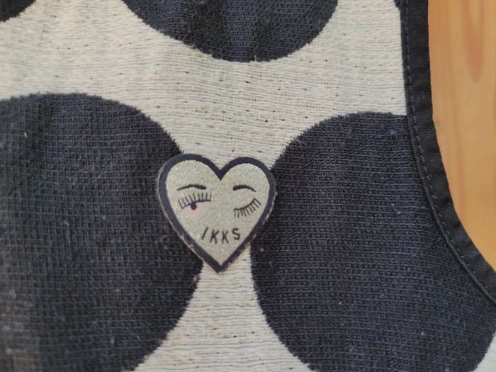 Magnifique robe IKKS blanche à gros ronds marine, 4 ans - photo numéro 2