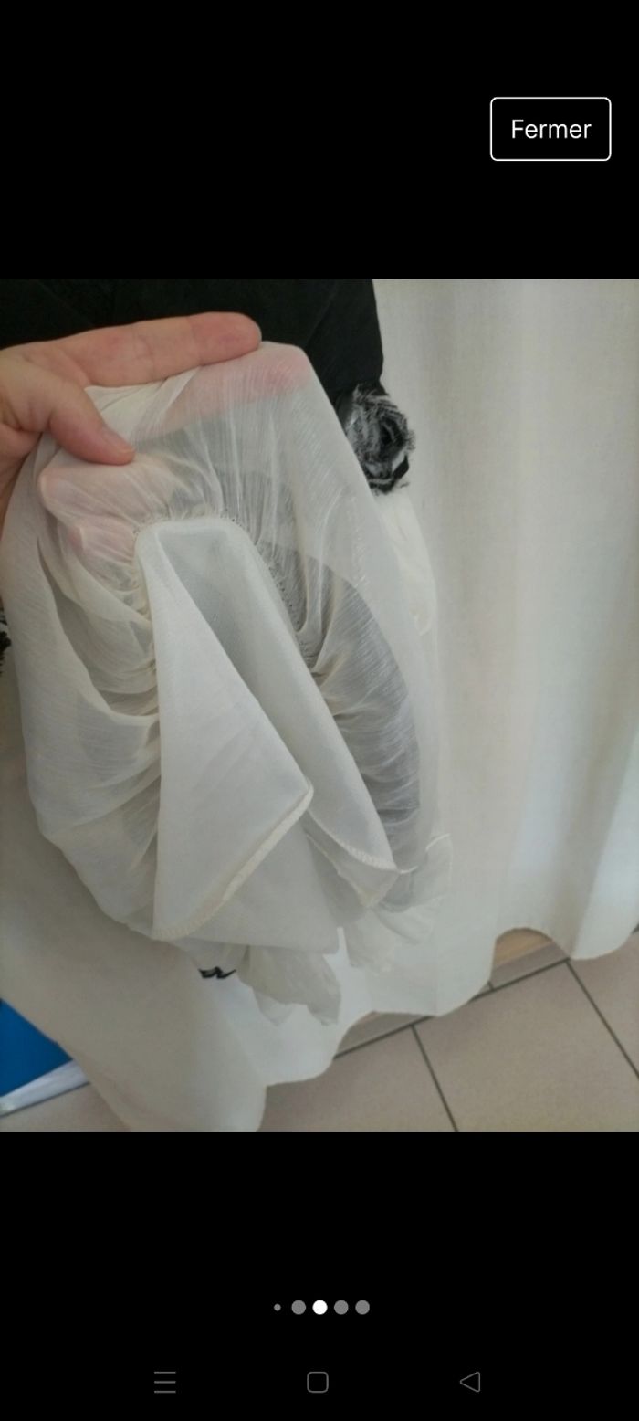 Robe à volants blanche et noire - photo numéro 2