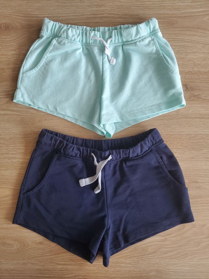 Lot vêtements ete fille 8 ans - photo numéro 2