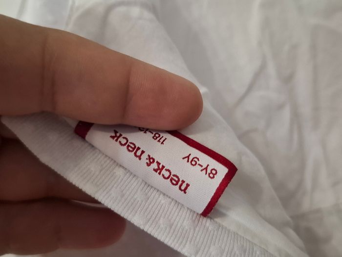 Robe fille taille 8/9 ans en tres bon état - photo numéro 5