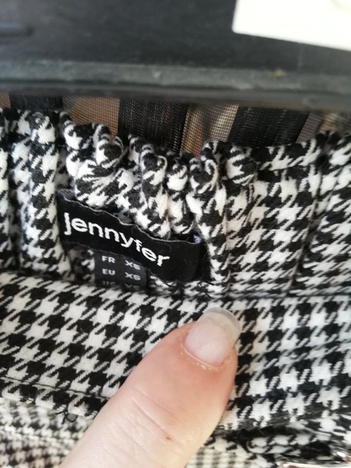 Short 34 - photo numéro 2