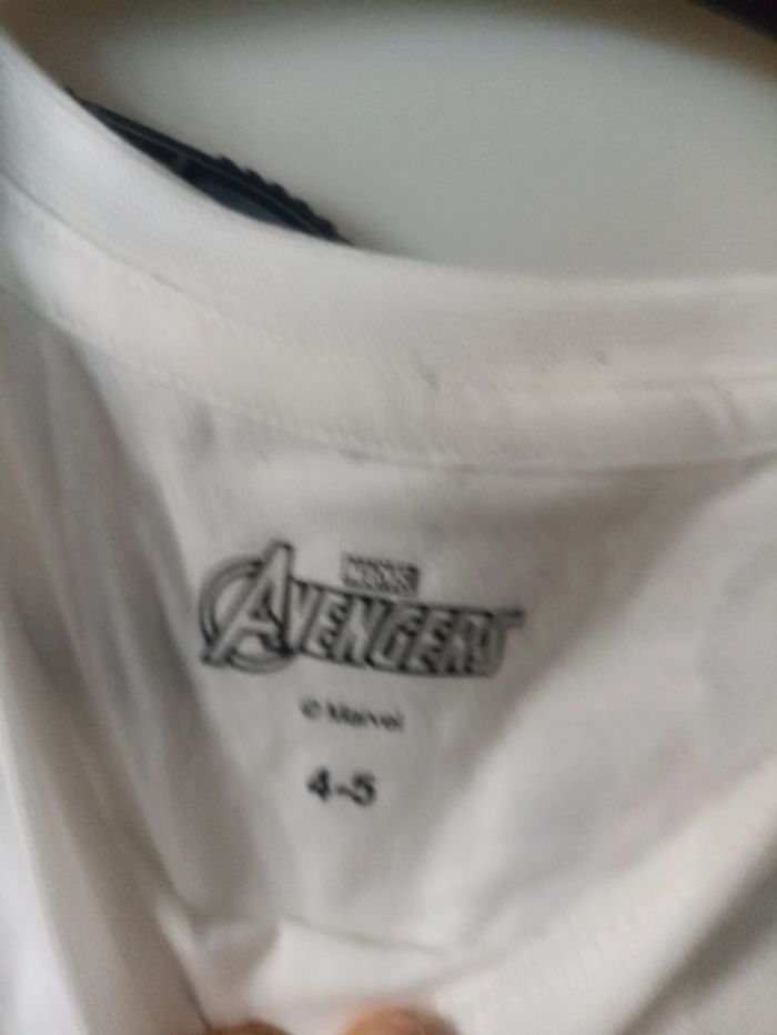 Débardeur Avengers 4 5 ans - photo numéro 2