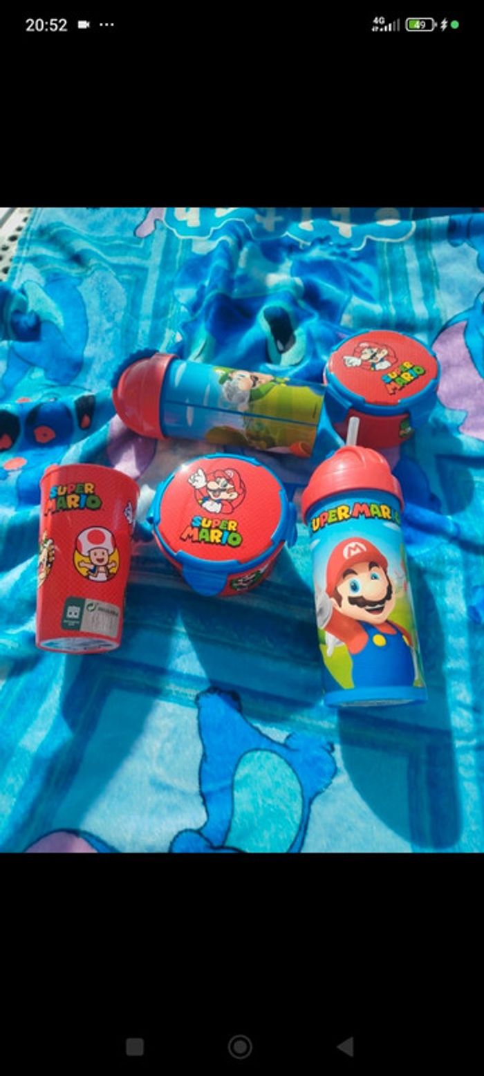 Lot Super Mario