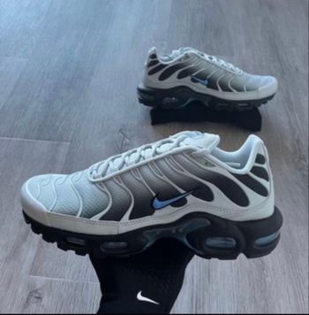Nike tn gris noir bleu 39