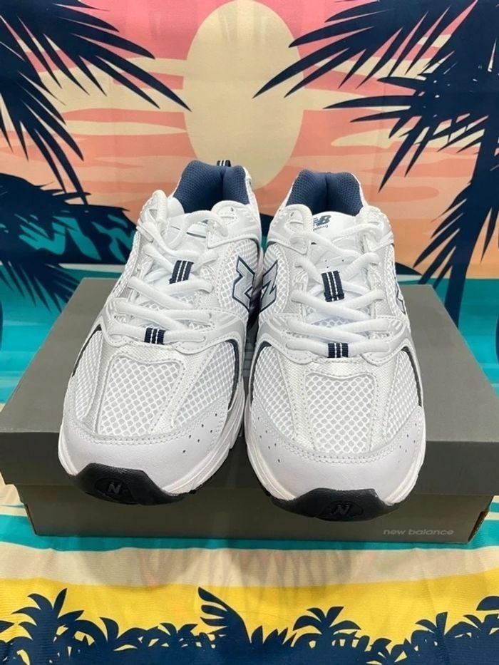 New Balance 530 taille 41.5 - photo numéro 5