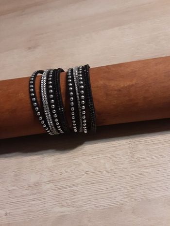 Lot 3 bracelets
