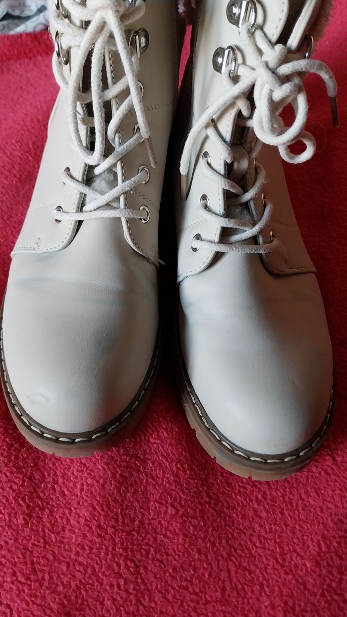 2 baskets et  2 bottines  fille 34 - photo numéro 2