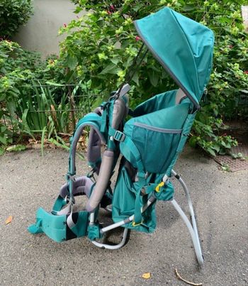 Porte bébé deuter Kid confort pare soleil proche neuf 