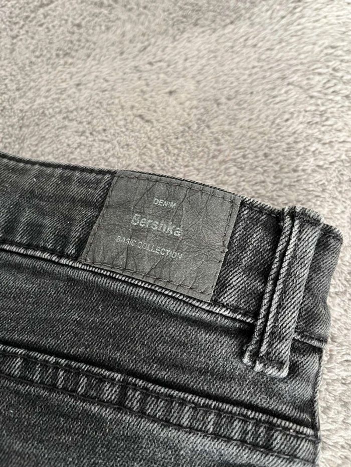 Short M - photo numéro 4