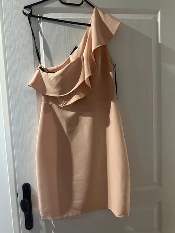 Robe bras dénudé morgan