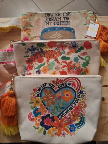 Trio de Trousses moda neuve