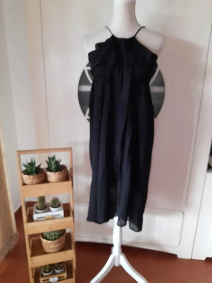 Vestido negro - photo numéro 2