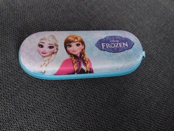 Boîte etui à lunettes fille Disney La reine des neiges