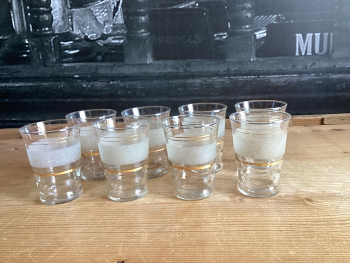 8 verres granites année 50 - photo numéro 2