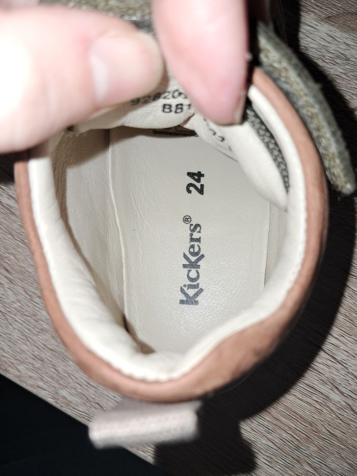 Kickers taille 24 - photo numéro 3