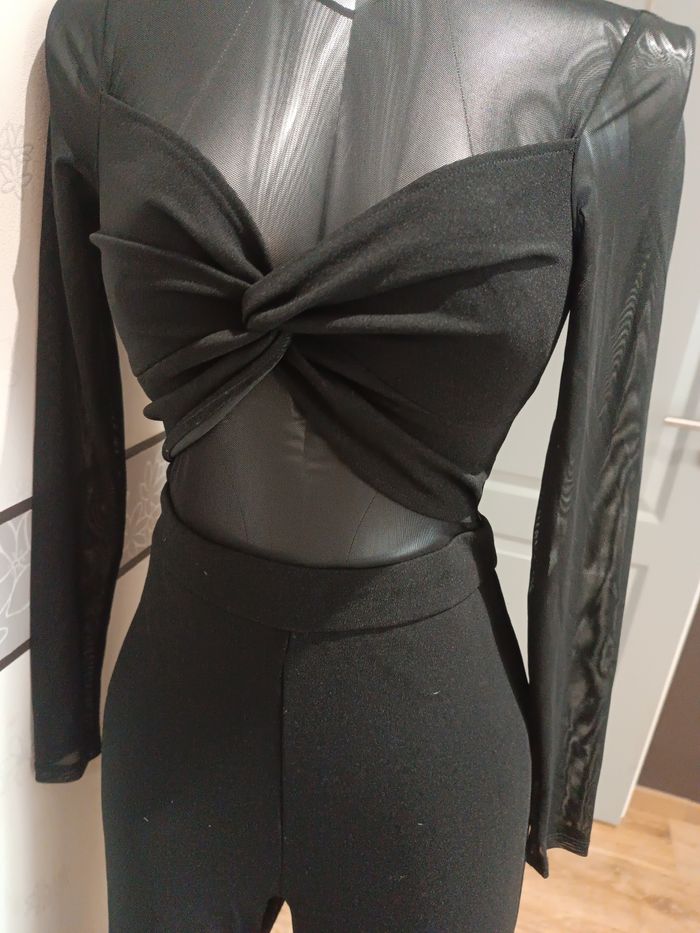 Combinaison femme t 36 - photo numéro 2