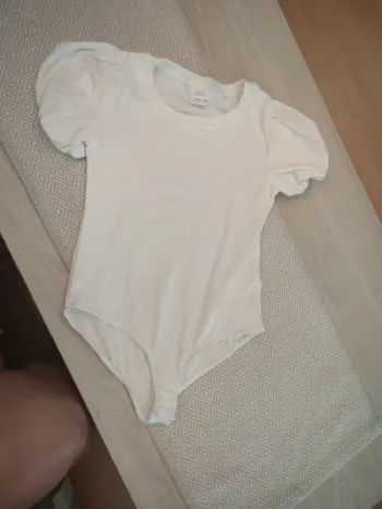 Body Zara blanc crème 11/12 ans