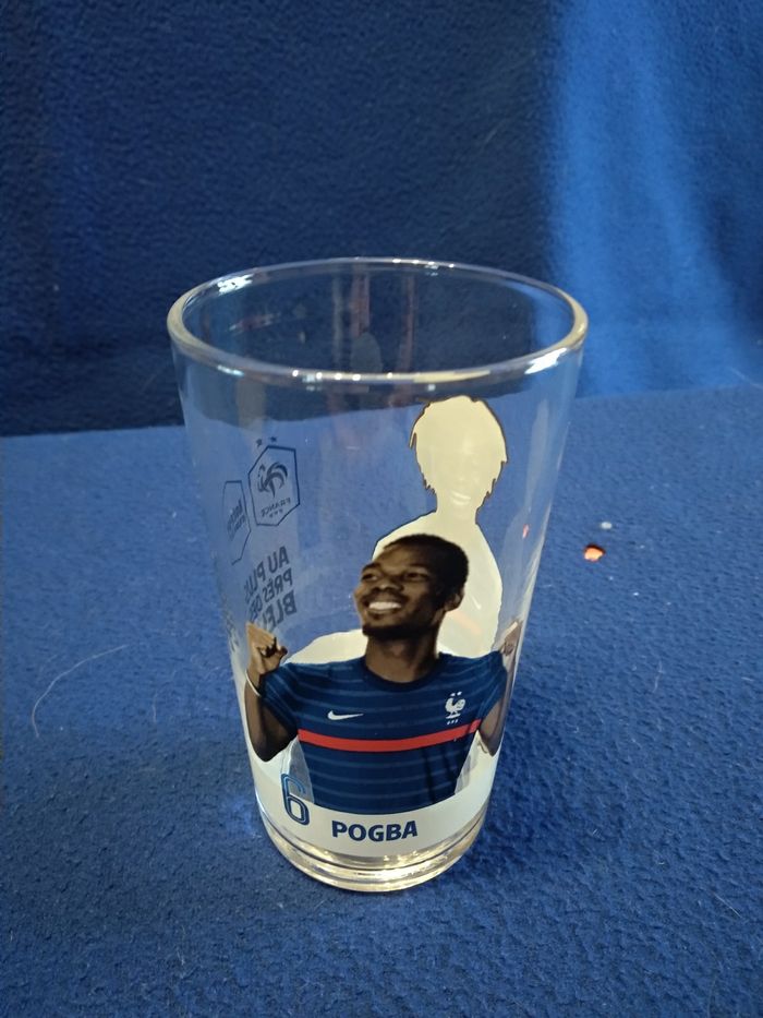 Verre Au plus près des Bleus FFF Intermarché Arc International - photo numéro 2