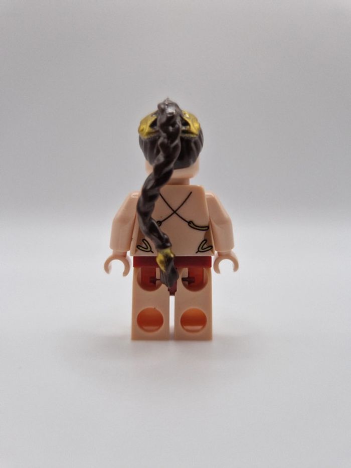 Figurine type lego Princesse Leia star wars - photo numéro 3