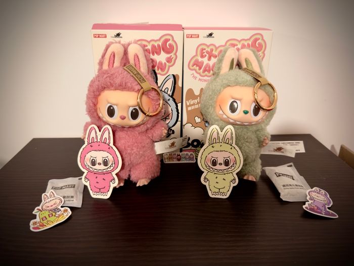 Lot 2 :  Labubu – The Monsters Exciting Macaron Series V1 (Lychee Berry & Green Grape)