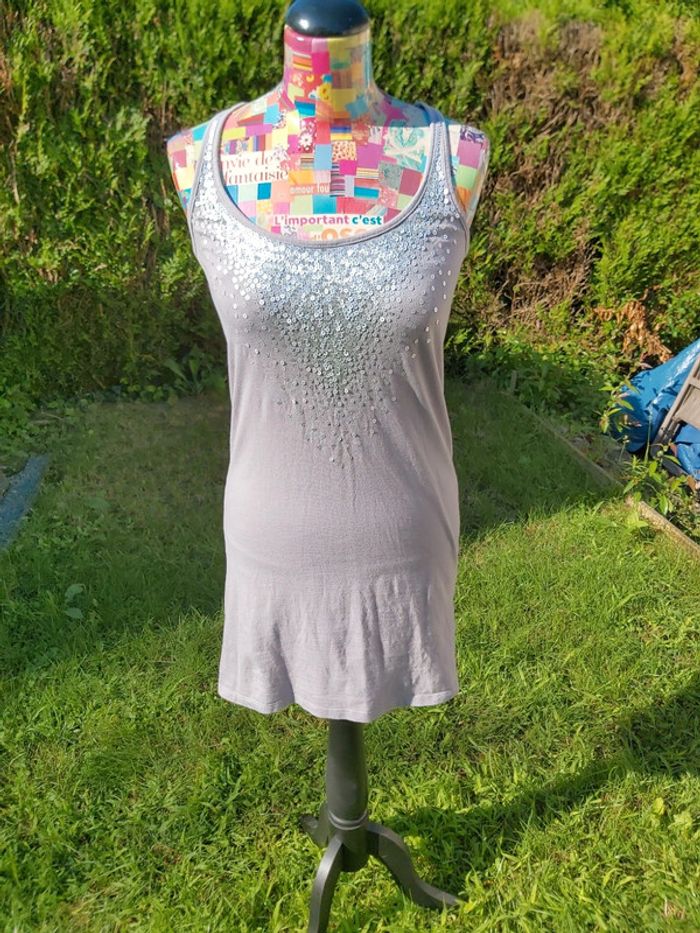 Robe courte