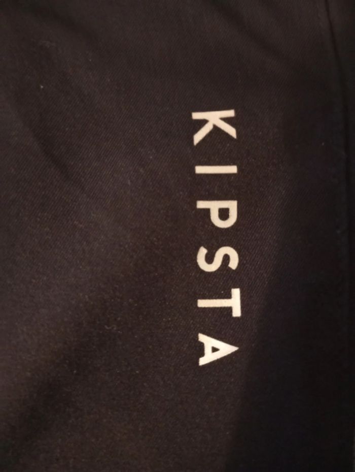 Short kipsta 6/ 8 ans - photo numéro 2