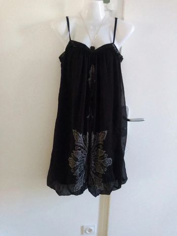 Robe noire 38