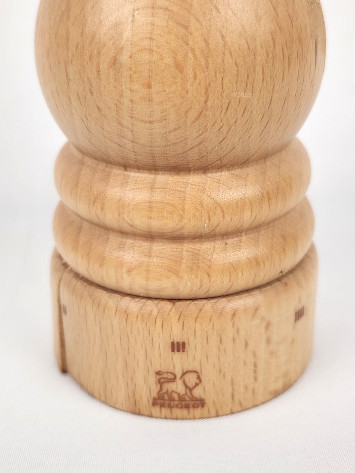 Poivrier Peugeot classique en bois naturel Mécanisme de qualité - photo numéro 2