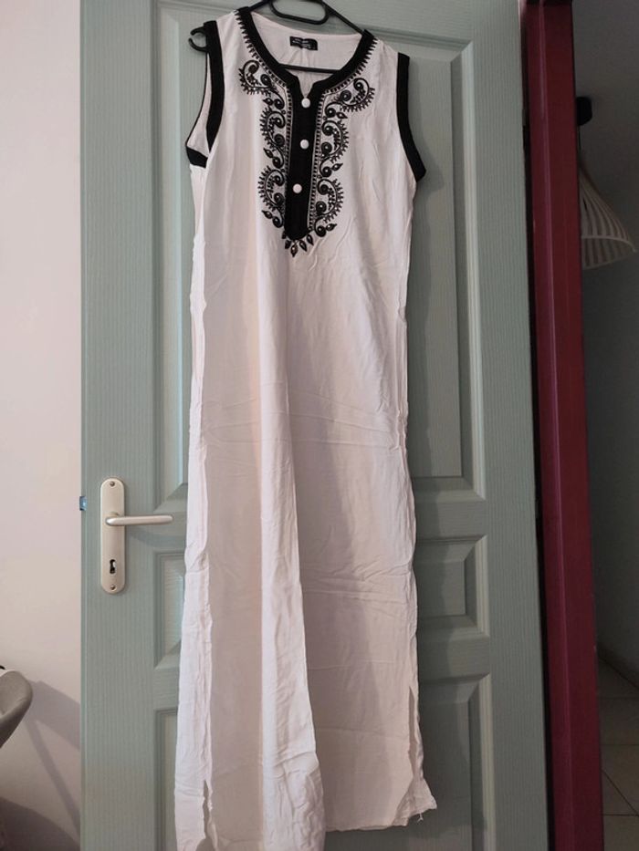 Robe arabe blanche (gandoura)