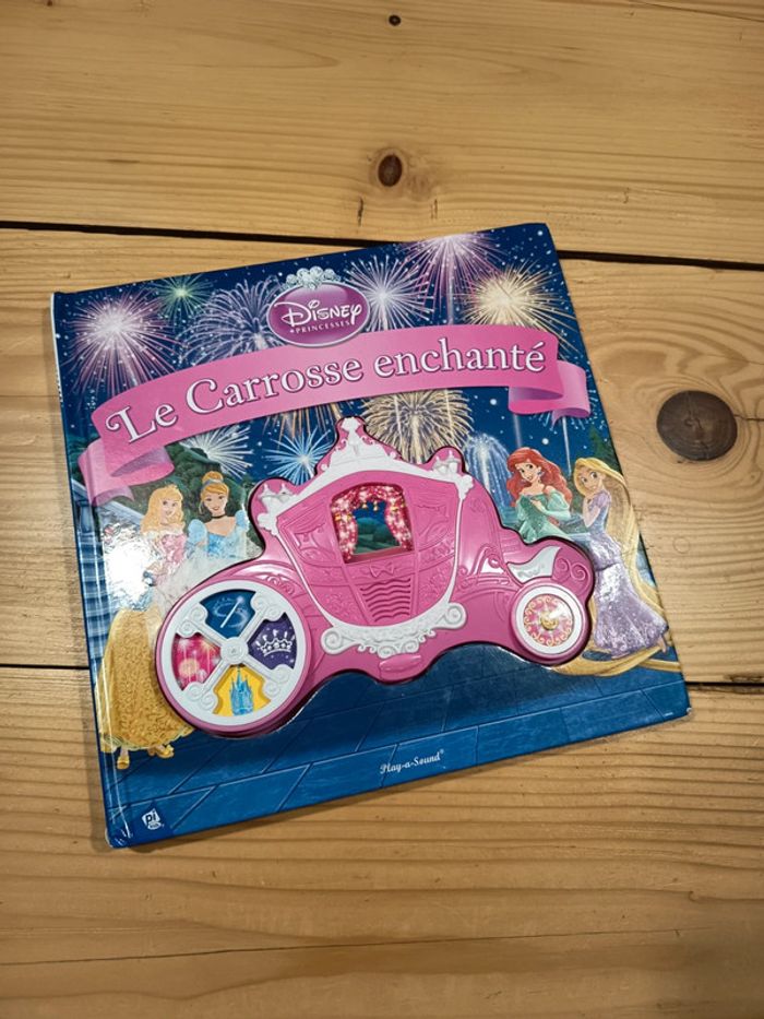 Grand livre musical princesses disney