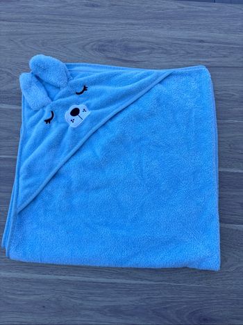 Serviette de bain bébé