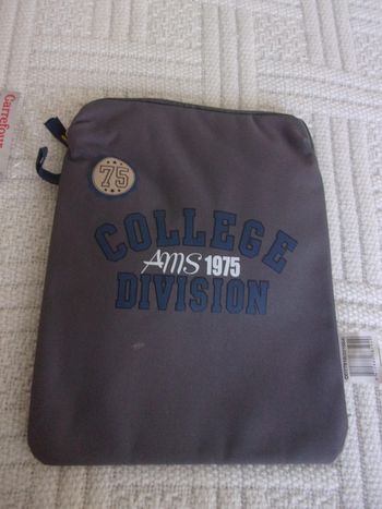 Housse pour tablette 27 x 21 cm