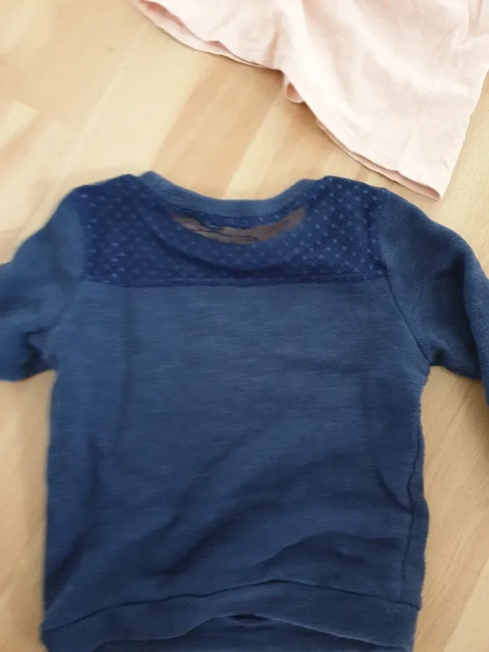 Lot tshirt et pull IKKS 5 ans - photo numéro 8