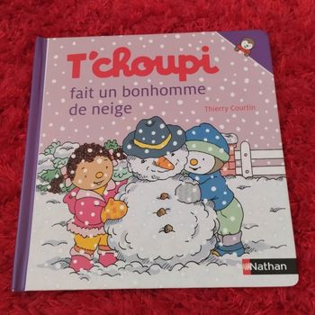 Livre Nathan neuf T'choupi fait un bonhomme de neige