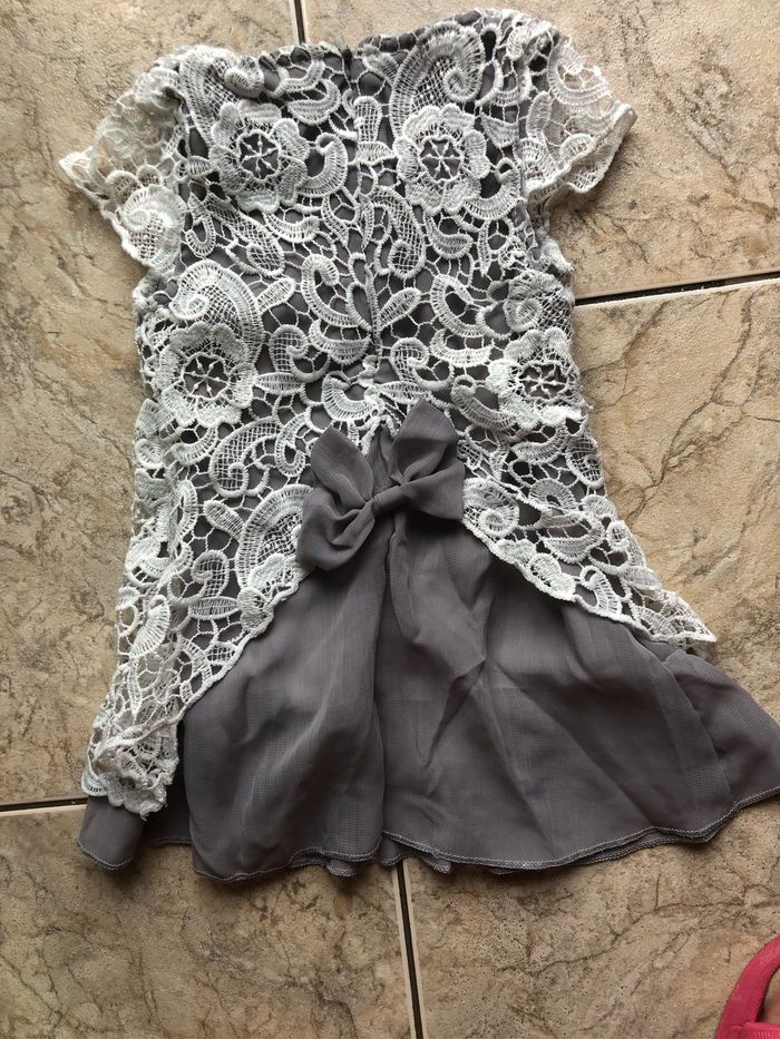 Lot robes 18 mois - photo numéro 4