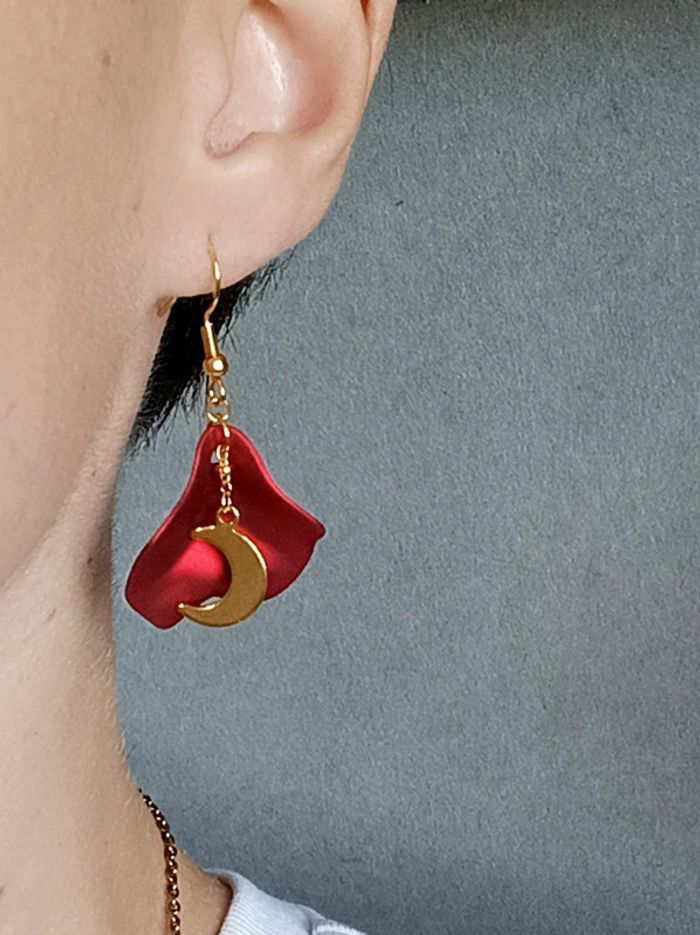 Jolies boucles pendantes