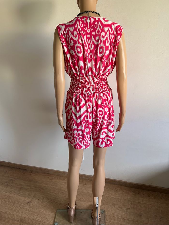 Combishort rose et blanc sans manches taille XL/XXL jamais porté (taille petit) - photo numéro 6