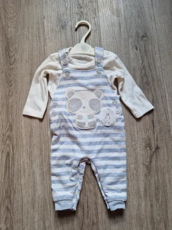 Ensemble salopette + t-shirt ML 3 mois neuf